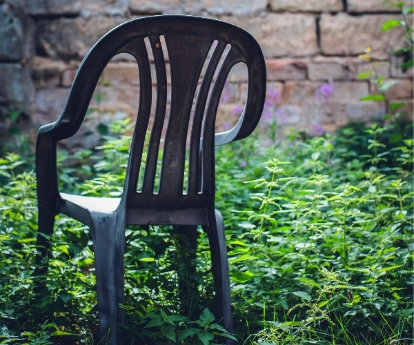 How To Clean And Care For Garden Furniture Blog - Clean Green Plastic Garden Furniture